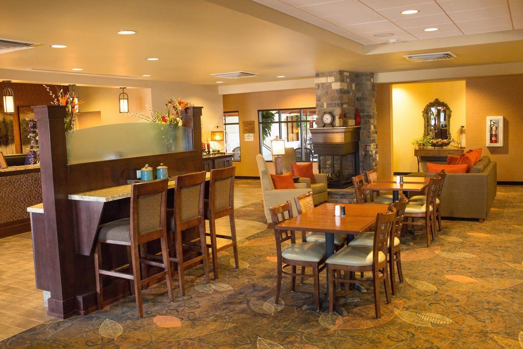 Little Missouri Inn & Suites Watford City Buitenkant foto