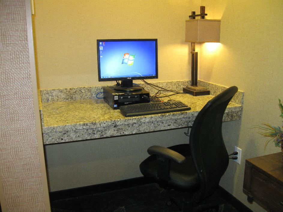Little Missouri Inn & Suites Watford City Buitenkant foto