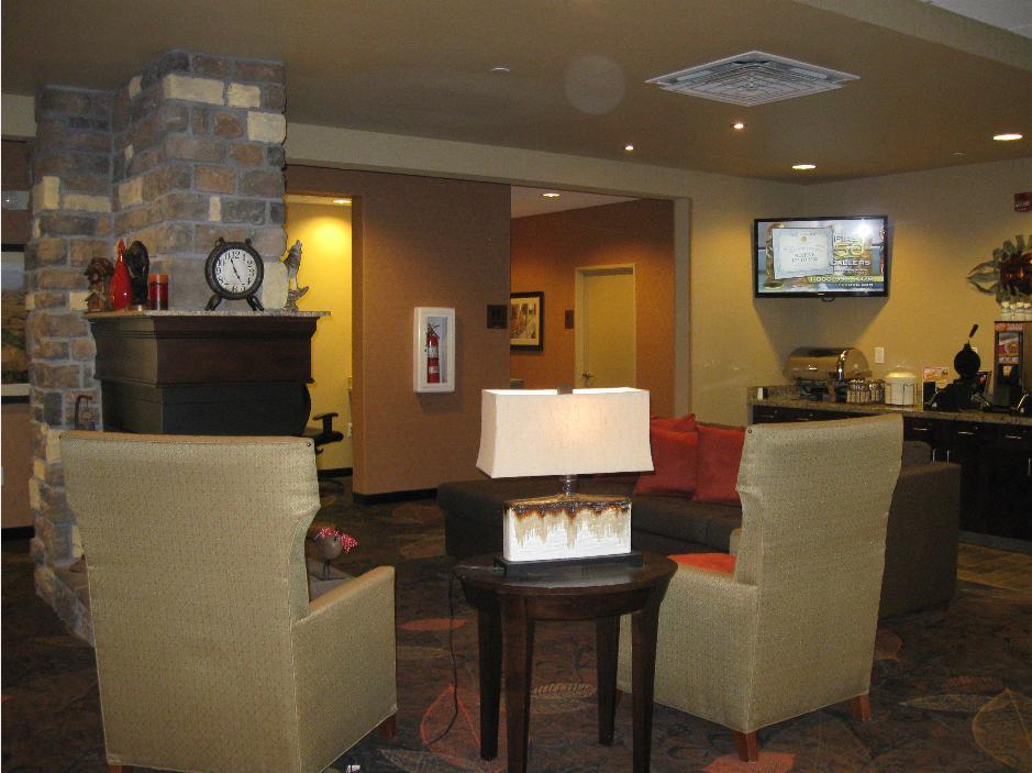 Little Missouri Inn & Suites Watford City Buitenkant foto