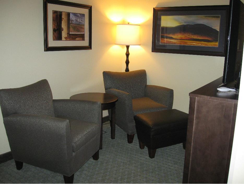 Little Missouri Inn & Suites Watford City Buitenkant foto