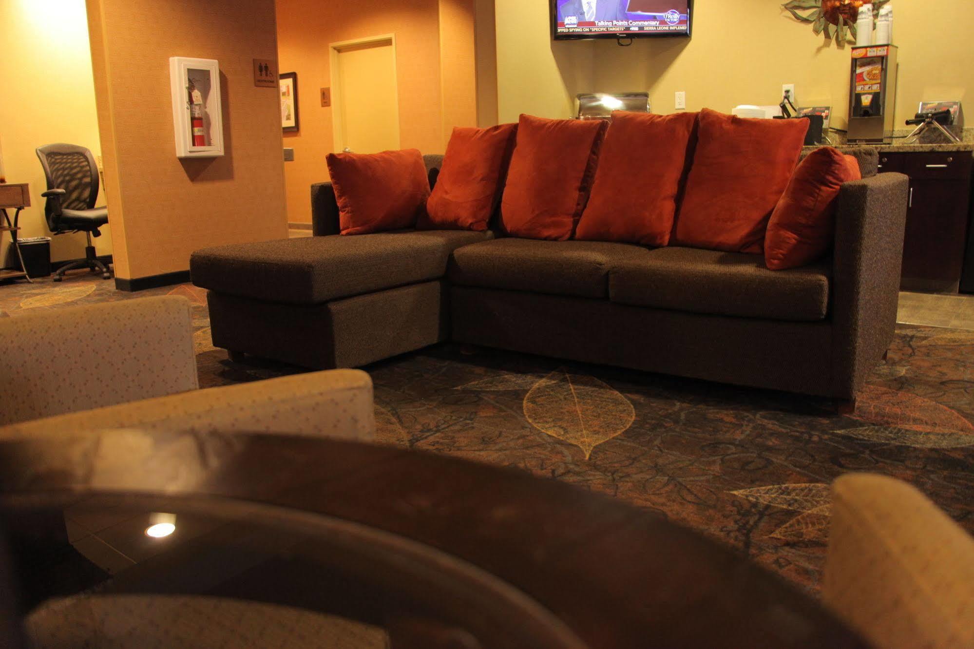 Little Missouri Inn & Suites Watford City Buitenkant foto